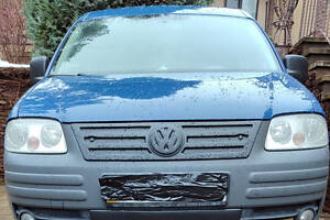 Зимняя накладка на решетку (нижняя) Глянцевая для Volkswagen Caddy 2004-2010 гг.
