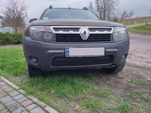 Зимова накладка на решітку радіатора Renault Duster 2010- (низ) глянцева Digital Designs