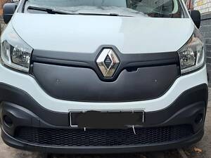 Зимняя накладка на решетку радиатора Renault Trafic 2015-2023 матовая Digital Designs