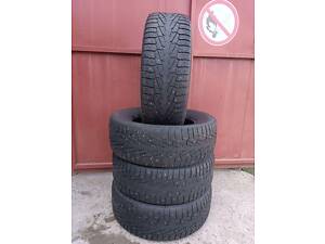 Зимові шини 275/60 R18 117T XL Nokian