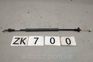 ZK0700 1805127 тросик дверей перед Ford Focus MK3 11- 40-01-02