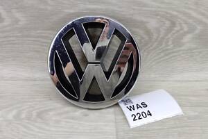 Значок логотип эмблема хром решетки радиатора переднего бампера VW Touran 1T (2010-2015) 1T0853601A