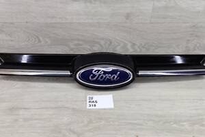 Значок логотип логотип накладка решітки радіатора Ford Focus MK3 (2011-2014) BM51-8200-C