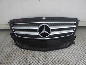 ЗНЯТТЯ РЕШІТКИ MERCEDES CLS W218 C218 X218 11-