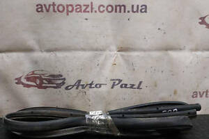 ZP0509 ZP0509 ущільнювач дверей перед R по дверях Ford Fusion 02-12 27-04-02