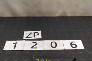 ZP1206 6749242050 Накладка зеркала Toyota RAV4 06-12 27-04-03