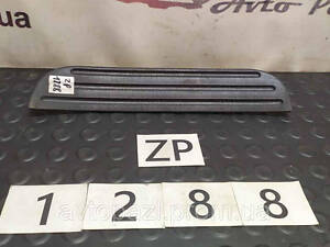 ZP1288 6791642030B0 накладка порога дверей зад L Toyota RAV4 06-13 27-05-03