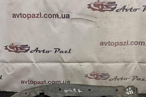 ZP1639 5382730050 уплотнитель крыла перед R Toyota Lexus GS 05-11 45-01-06