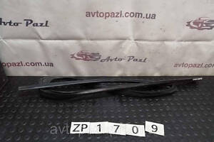 ZP1709 72775TL0003 уплотнитель стекла двери зад L Honda Accord 8 08-13 27-05-02