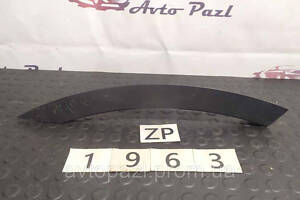 ZP1963 LR117002 Накладка дверей зад R Land Rover Discovery 17- 27-05-03