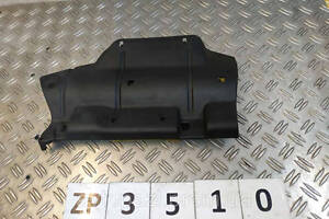 ZP3510 bp4k64521 крышка блока предохранителей Mazda 3 BK 03-09 0