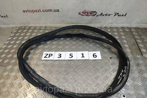 ZP3516 80831CG000 уплотнитель двери перед L Nissan Infiniti FX 08-13 0