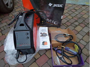 Зварювальний напівавтомат Jasic MIG-200 PFC (2S62) NEVO20