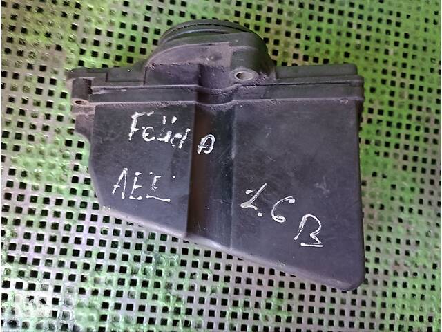036103464G сапун клапан вентиляції картера Skoda Felicia 1995-2001 1.6