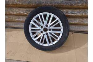 2K5601025J , 6Jx16H2 ET50 Диск титановий з шиною на запаску 205/55R16 Volkswagen (Є пошкодження Гума літо) 170424