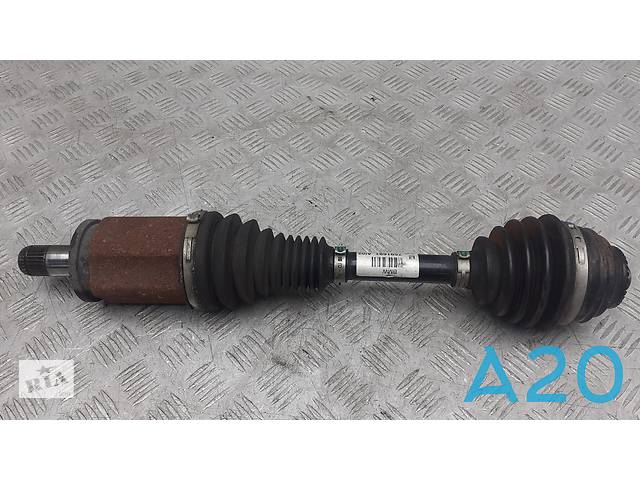 31607605511 - Б/у Полуось на BMW X1 (E84) sDrive 28 i 2013 г.