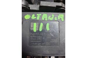 5q0907379r Вживаний блок управління ABS для Skoda Octavia A7 2016