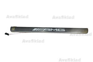 A1676800104 Mercedes накладка порога AMG оригинал