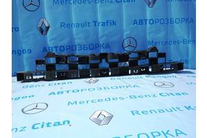 Абсорбер бампера для Рено Трафик Renault Trafic 2014-2020 г. в.