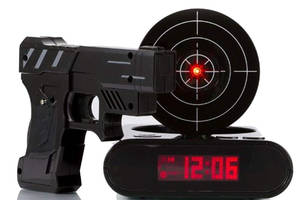 Будильник SUNROZ Gun Alarm Clock с мишенью Черный (SUN3415)