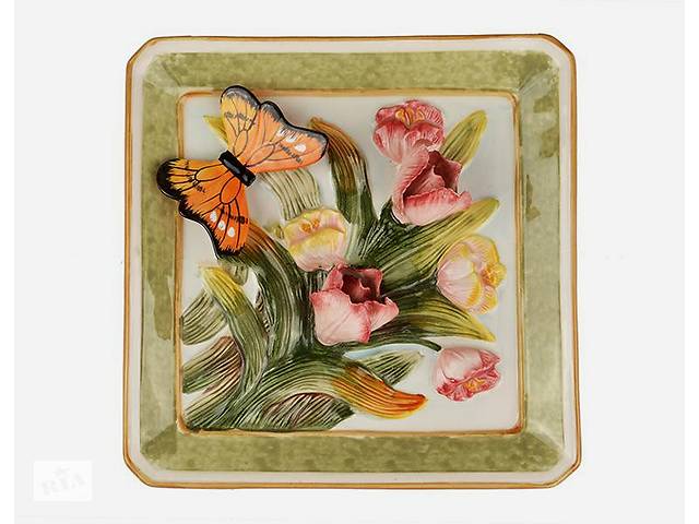 Декоративная тарелка Бабочка в тюльпанах 21 см 59-409 Купи уже сегодня!