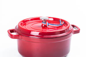 Кокотница чугунная TS Kitchen с эмалированным красным покрытием (HPFLG1RED)