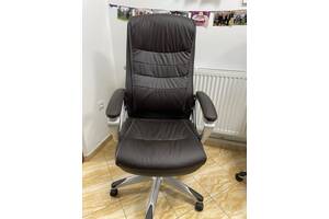 Кресло офисное Just Sit MADERA – коричневый (С незначительным повреждением) №19 Купи уже сегодня!