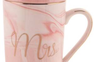 Кружка фарфоровая Coffee Prelude 'Mrs' 420мл с крышкой и ложкой, розовый мрамор