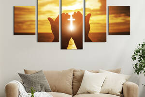 Модульная картина из 5 частей на холсте KIL Art Крест в руках верующего человека 162x80 см (471-52)