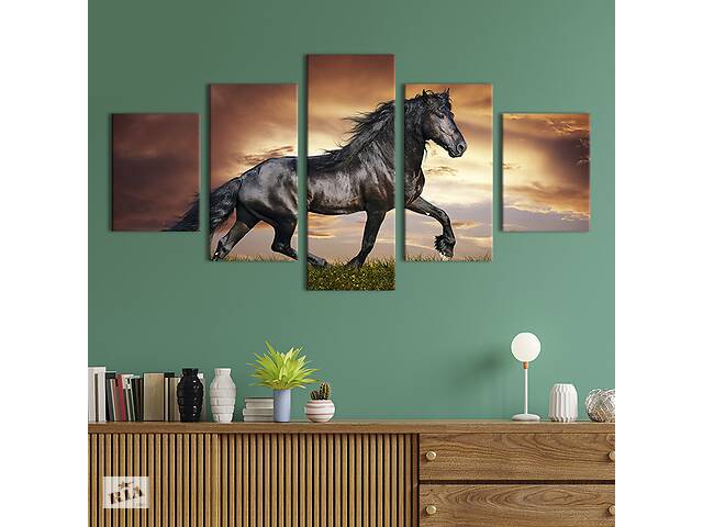 Модульная картина из 5 частей на холсте KIL Art Стройный вороной конь 162x80 см (185-52)