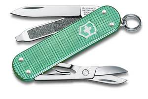 Нож-брелок Victorinox Classic SD Alox Colors Minty Mint 58 мм, 5 функций, Зеленый (0.6221.221G)