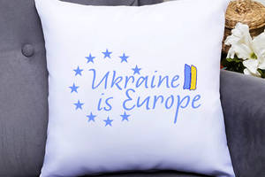 Подушка декоративная с принтом 'Ukraine is Europe' Push IT Белый Кавун П000457