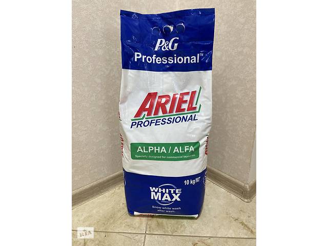 Стиральный порошок Ariel и Persil