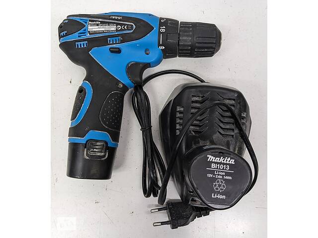 Шуруповерт Makita DF331D с двумя аккумуляторами