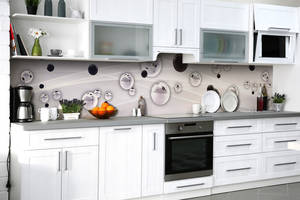 Наклейка на скинали Zatarga на кухню «Чёрно-белые капли» 600х3000 мм виниловая 3Д наклейка кухонный фартук самоклеящаяся