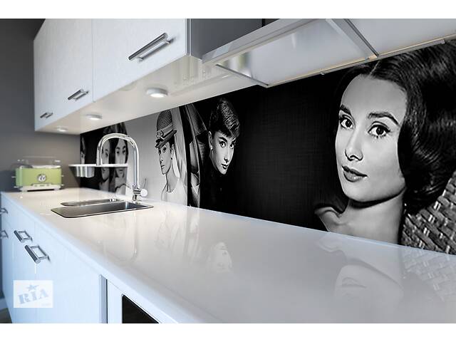 Наклейка на скинали Zatarga на кухню «Одри Хепберн» 600х2500 мм виниловая 3Д наклейка кухонный фартук самоклеящаяся Z... - Фото 1