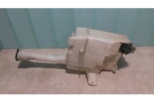 Б/у Бачок склоомивача, моторчик омивача Toyota Camry V40 2006-2011. 060851-212, 85330-60190.