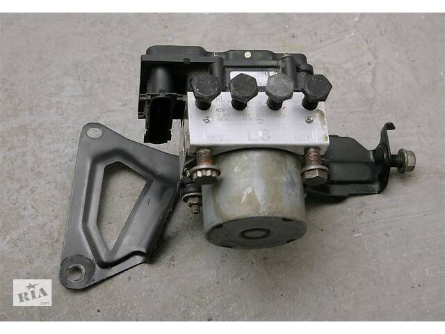 Б/у Блок управления ABS на SUBARU Forester (SG) 2006-2007 lift 27594SA071