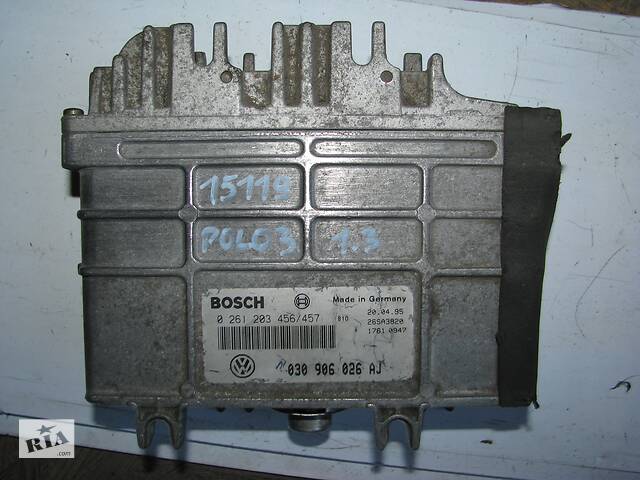 Б/у блок управления двигателем Volkswagen Polo III 1.3 ADX 1994-1995, 030906026AJ, BOSCH 0261203456, -арт№15119-