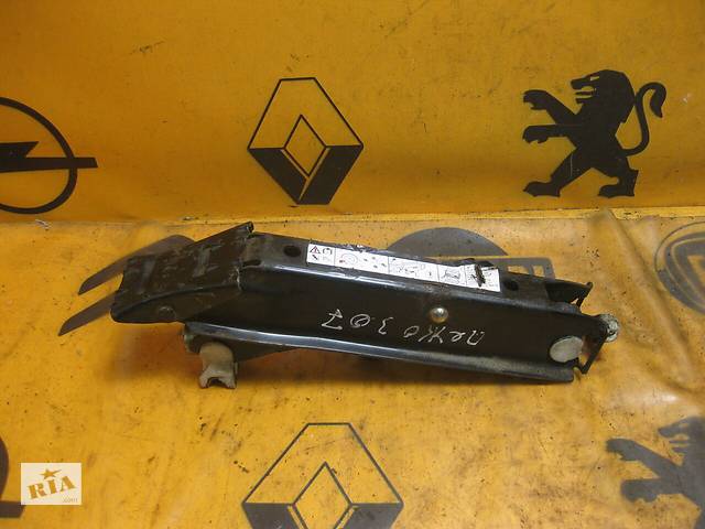 Б/У Домкрат PEUGEOT 307 9637677780
