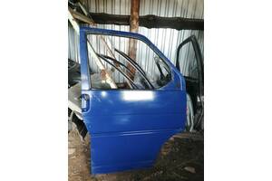 Б/у дверь передняя правая для Volkswagen T4 (Transporter) 1998-2002  7D0831056C