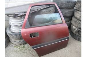 Б/у двери задняя правая для Opel Vectra A 1987-1995 года