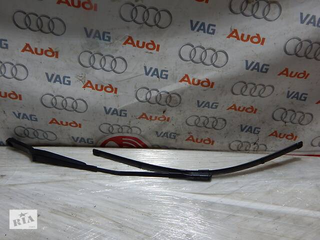 Б/У Дворник левый AUDI A6 A7 4G1955407D