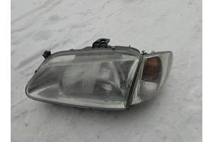 Вживана ліва фара для Renault Scenic 7701672734 1998р.ліва