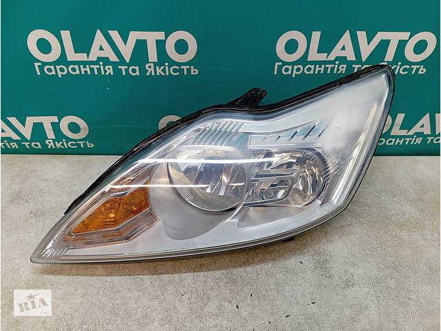 Б/У фара ліва Ford Focus MK2 2008-2011 1744978