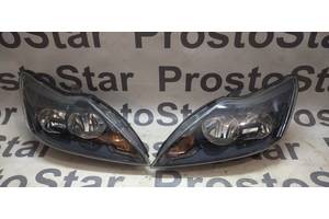 Б/у фара правая для Ford Focus 2009-2011 8m5113w029de