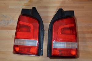 Б/у фонарь задний для легкового авто Volkswagen T5 (Transporter)