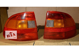 Б/у ліхтар задній для седана Opel Astra H Sedan 1997