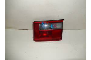 Б/у фонарь задний правый на крышку багажника для Toyota Carina E Универсал 1992-1997