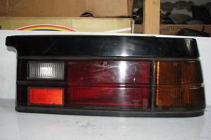 Б/у фонарь задний п Nissan Sunny B11 купе 1981-1985, KOITO 220-63140 -арт№9174-